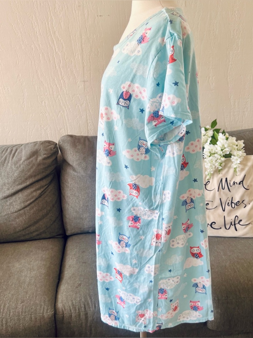 Secret Treasures Blue Owl Print Short-Sleeve Nightgown - Picture 4 of 8